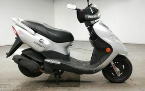 PGO  iチャージ125 CEC2