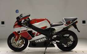 YAMAHA YZF-R7 1999