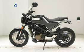 HUSQVARNA SVARTPILEN 125