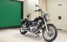 YAMAHA VIRAGO 250 3DM