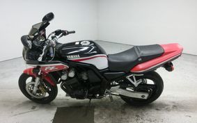 YAMAHA FZ400 1997 4YR