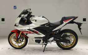 YAMAHA YZF-R3 2022 RH21J