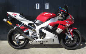 YAMAHA YZF-R1 1999 RN011