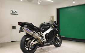 YAMAHA YZF-R1 2000