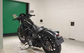 HARLEY XL883N 2018 LE2