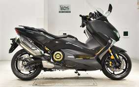 YAMAHA T-MAX 530 DX 2021 SJ15J