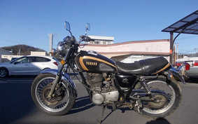 YAMAHA SR400 2H6