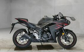 YAMAHA YZF-R25 RG10J