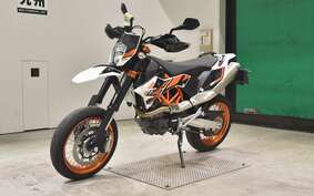 KTM 690 SMC R 2015