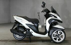 YAMAHA TRICITY 125 SE82J