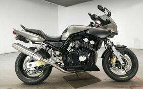 YAMAHA FZ400 1997 4YR