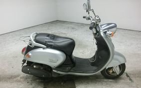 YAMAHA VINO 125 SE24