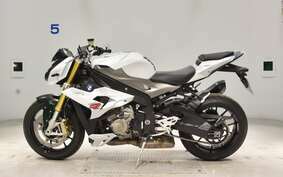 BMW S1000R 2015 0D02