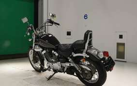 YAMAHA VIRAGO 250 3DM