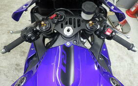 YAMAHA YZF-R1 M 2015