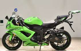 KAWASAKI NINJA ZX-6R A 2015 ZX636E