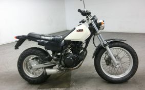 YAMAHA TW225 DG09J