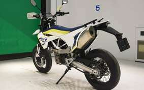 HUSQVARNA 701SM 2019