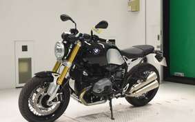 BMW R NINE T 2015