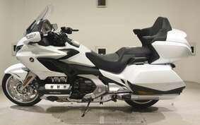 HONDA GL 1800 GOLD WING TOUR DCT 2024 SC79