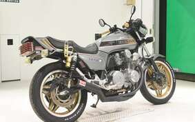 HONDA CB750F B 1982 RC04