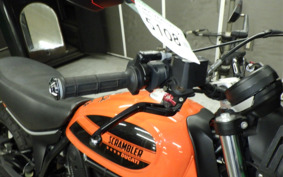 DUCATI SCRAMBLER SIXTY2