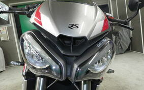 TRIUMPH STREET TRIPLE RS 2021