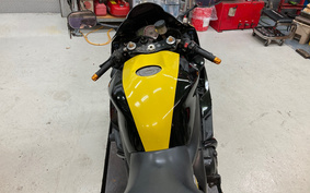 YAMAHA YZF-R1 2005 RN13