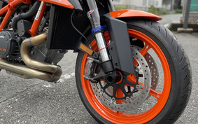 KTM 1290 SUPER DUKE R 2024 V3940