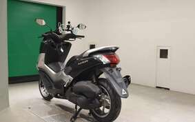 YAMAHA N-MAX SE86J