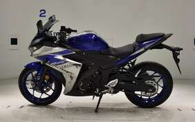 YAMAHA YZF-R25 A RG10J