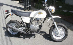 HONDA APE 100 HC07