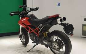 DUCATI HYPERMOTARD 796 2010