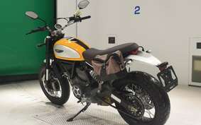 DUCATI SCRAMBLER CLASSIC 2015