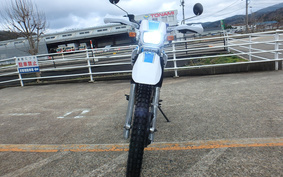 YAMAHA SEROW 225 WE DG08J