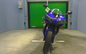 YAMAHA YZF-R1 2004 RN12