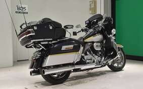 HARLEY FLHTCUSE 1800CVO 2012