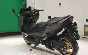 YAMAHA T-MAX 560 T 2020 SJ19J