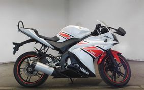 YAMAHA YZF-R125 RE06