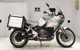 YAMAHA XT1200Z SUPER TENERE 2011 DP01