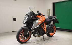 KTM 1290 SUPER DUKE GT 2020