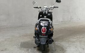 YAMAHA VINO 125 SE24