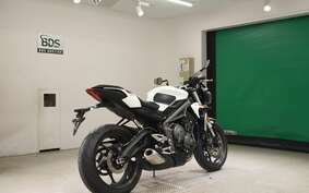 TRIUMPH STREET TRIPLE S 2021