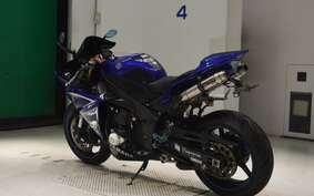 YAMAHA YZF-R1 2010