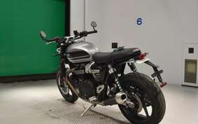 TRIUMPH SPEED TWIN 2020 AD85H4