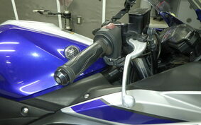 YAMAHA YZF-R25 RG10J