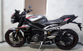 TRIUMPH STREET TRIPLE RS 2020 HDA554