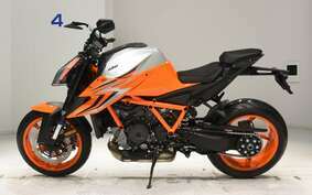 KTM 1290 SUPER DUKE R 2024