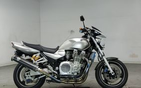 YAMAHA XJR1300 2001 RP03J