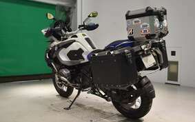 BMW R1200GS ADVENTURE 2015 0A02